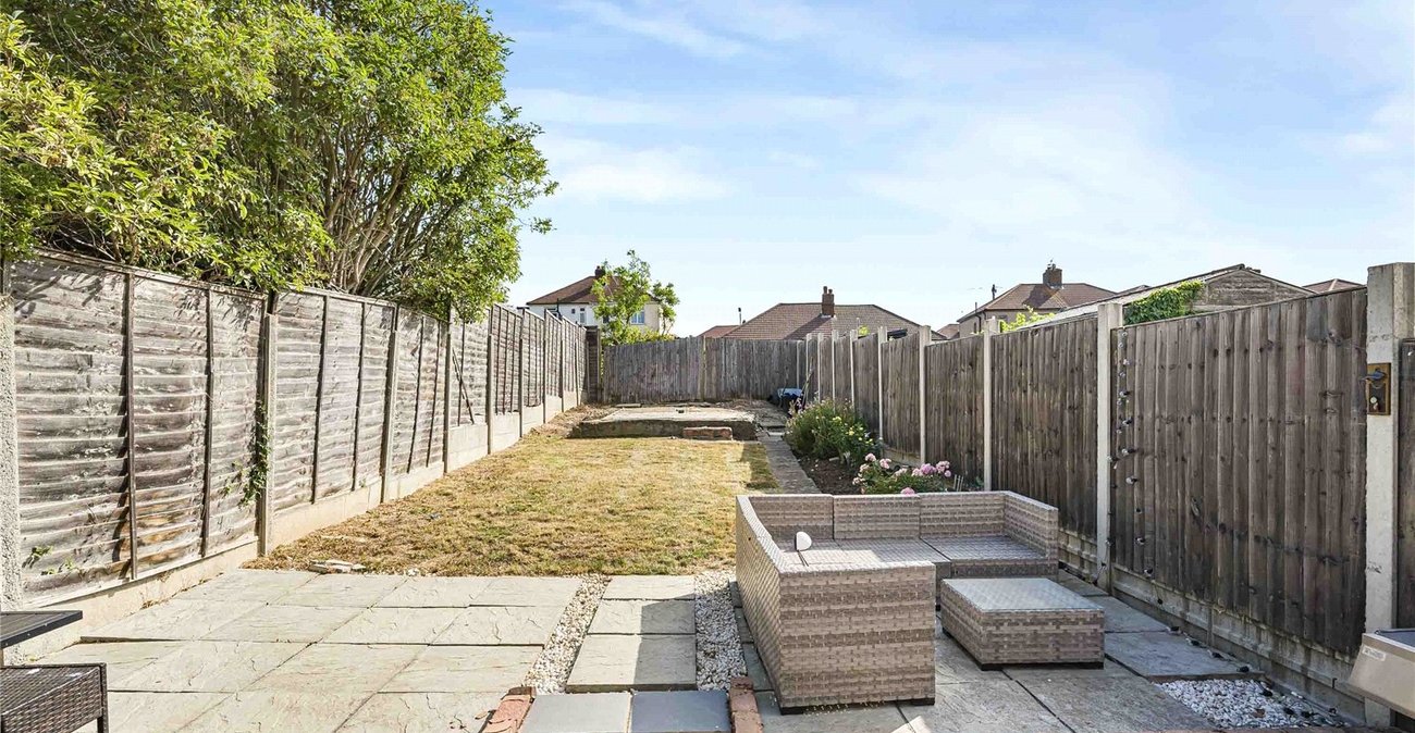 4 bedroom house for sale in Welling | Robinson Jackson