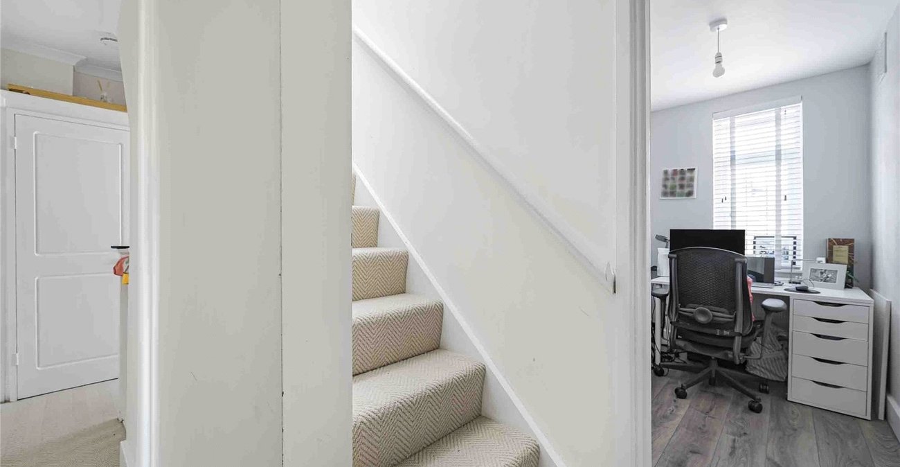 4 bedroom house for sale in Welling | Robinson Jackson