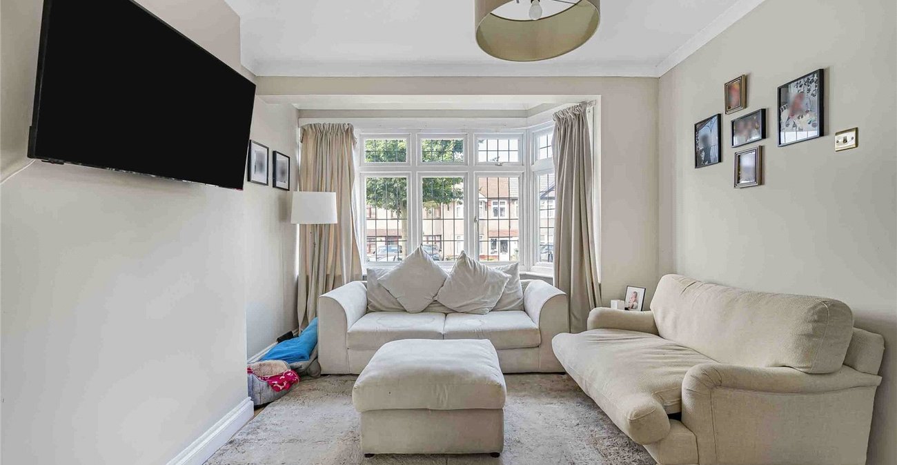 4 bedroom house for sale in Welling | Robinson Jackson