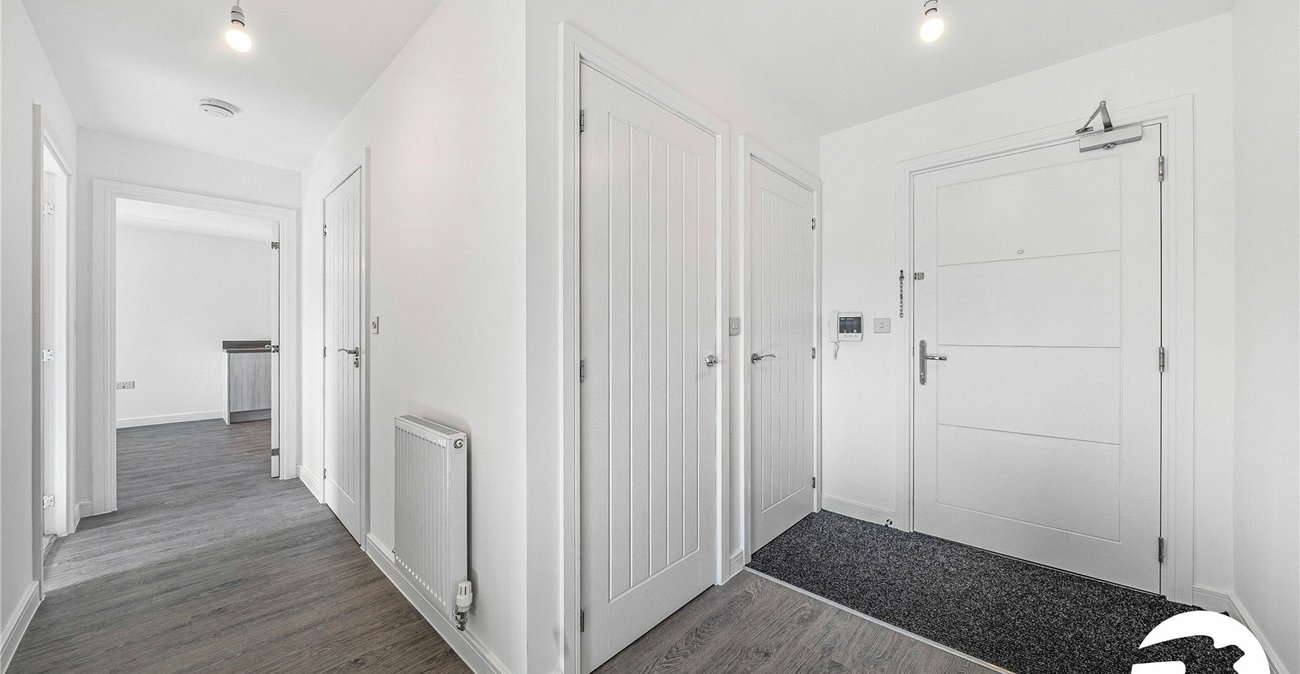 2 bedroom property to rent in Kings Hill | Robinson Michael & Jackson