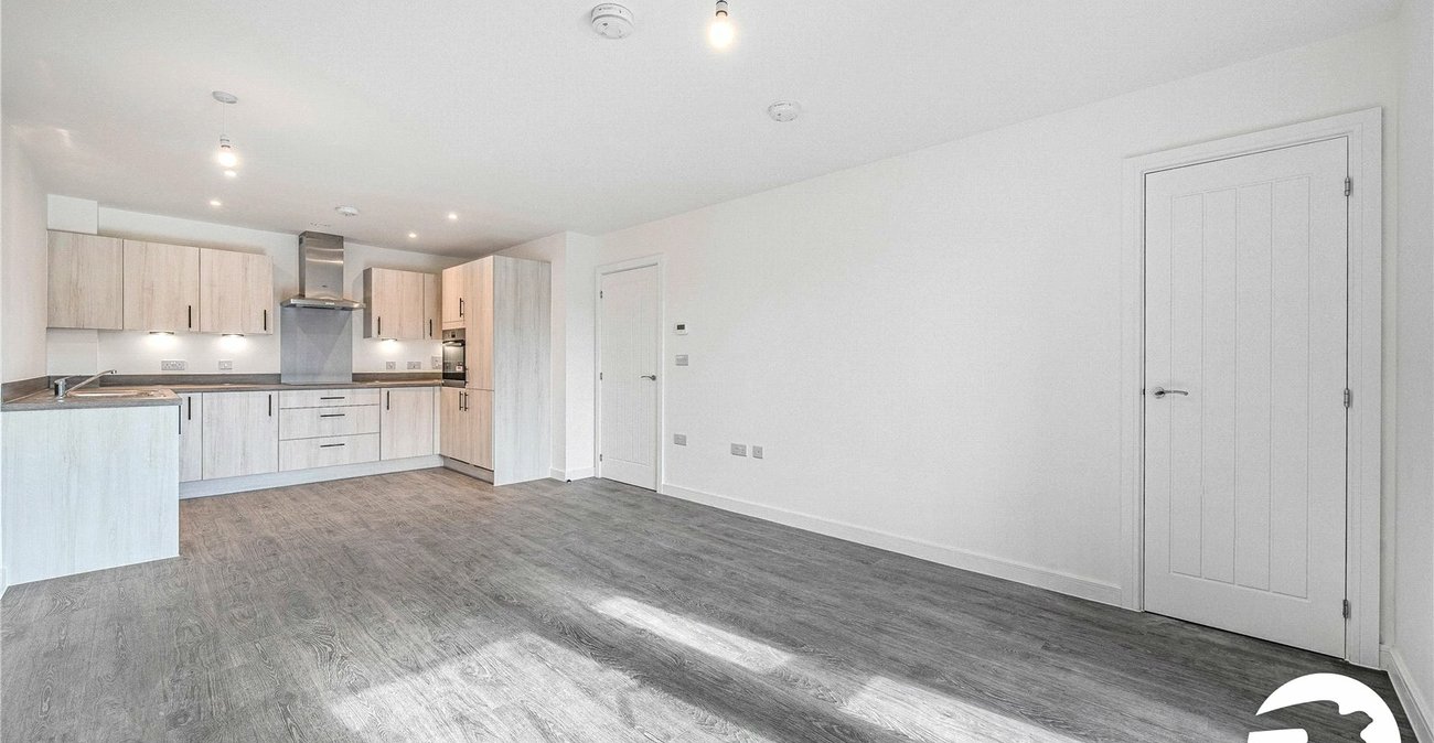 2 bedroom property to rent in Kings Hill | Robinson Michael & Jackson