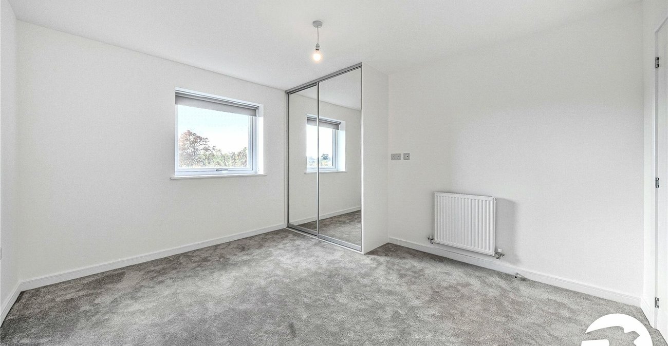 2 bedroom property to rent in Kings Hill | Robinson Michael & Jackson