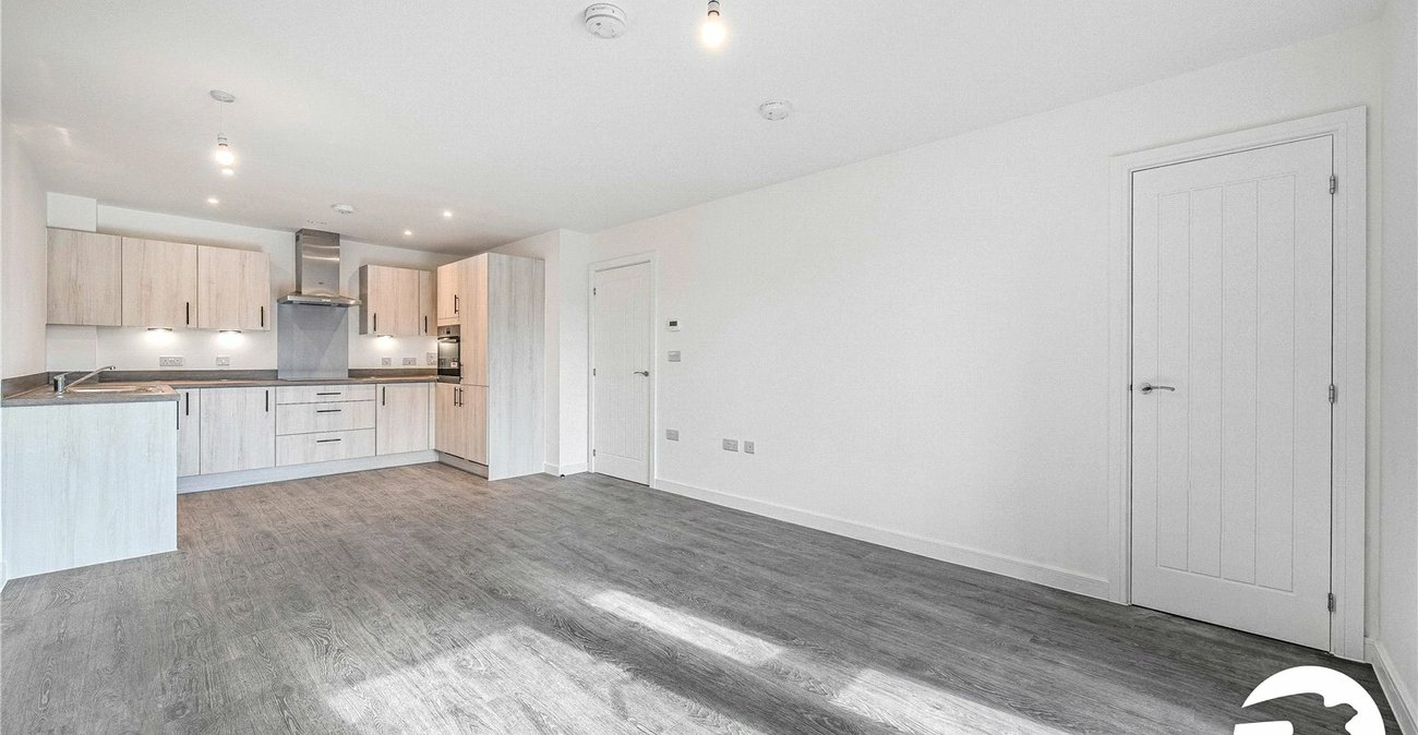 2 bedroom property to rent in Kings Hill | Robinson Michael & Jackson