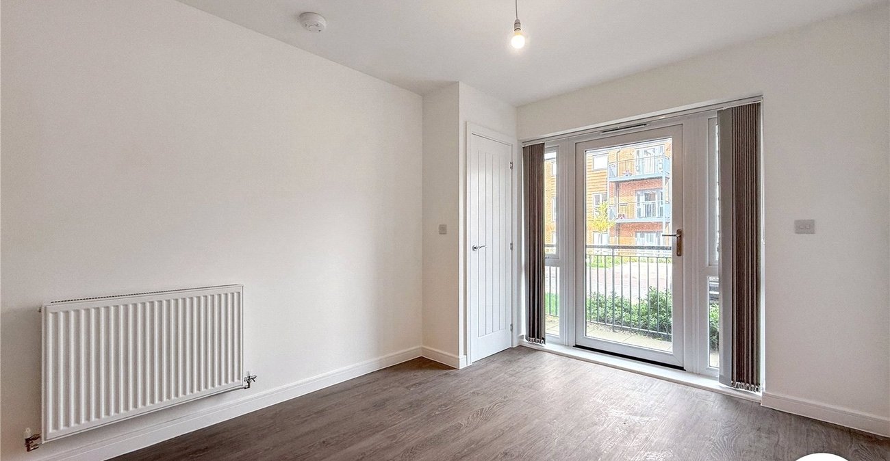 2 bedroom property to rent in Kings Hill | Robinson Michael & Jackson
