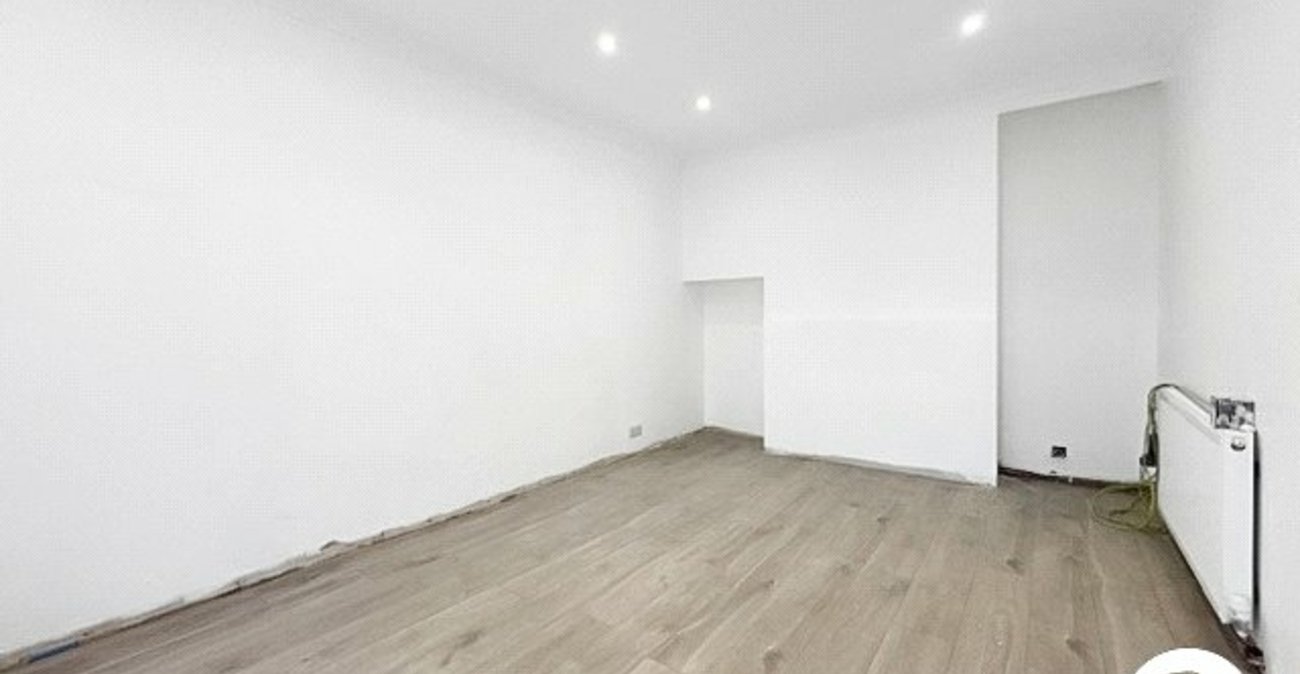 3 bedroom house to rent in London | 