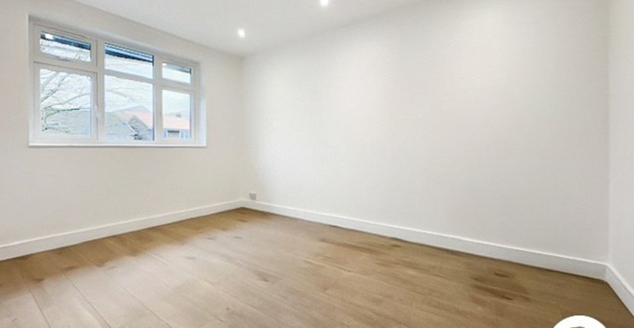 3 bedroom house to rent in London | 