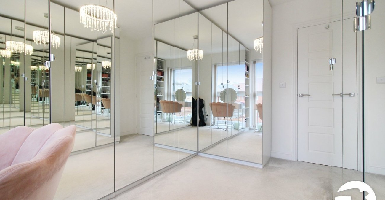 2 bedroom property to rent in Weldon | Robinson Michael & Jackson