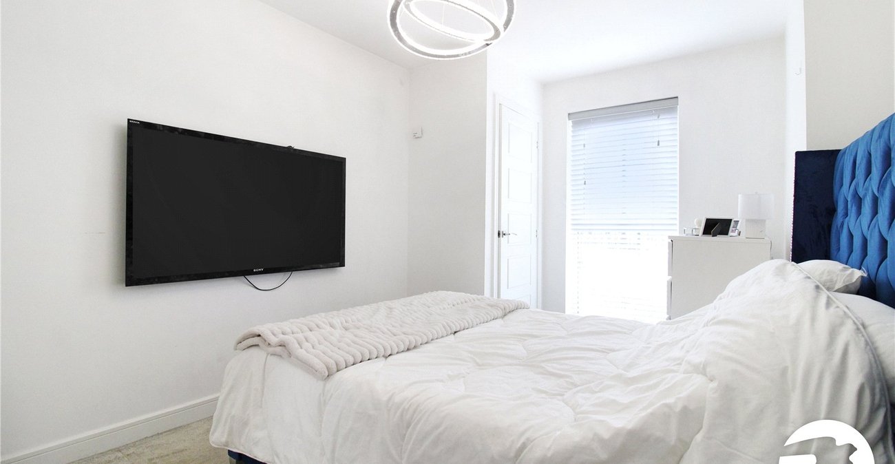 2 bedroom property to rent in Weldon | Robinson Michael & Jackson