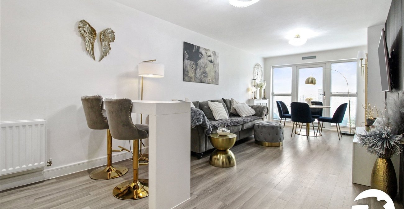 2 bedroom property to rent in Weldon | Robinson Michael & Jackson