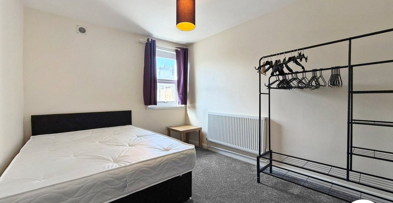 1 bedroom property to rent in Sittingbourne | Robinson Michael & Jackson