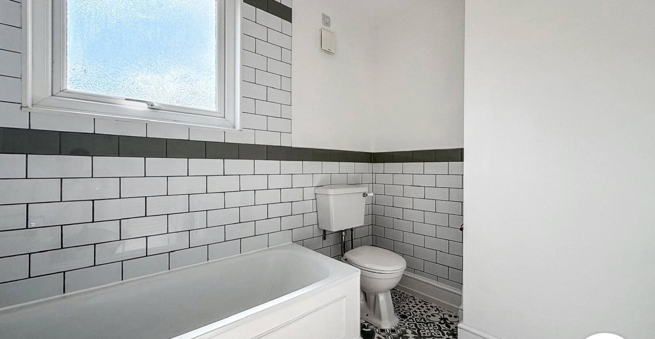 3 bedroom house to rent in London | 