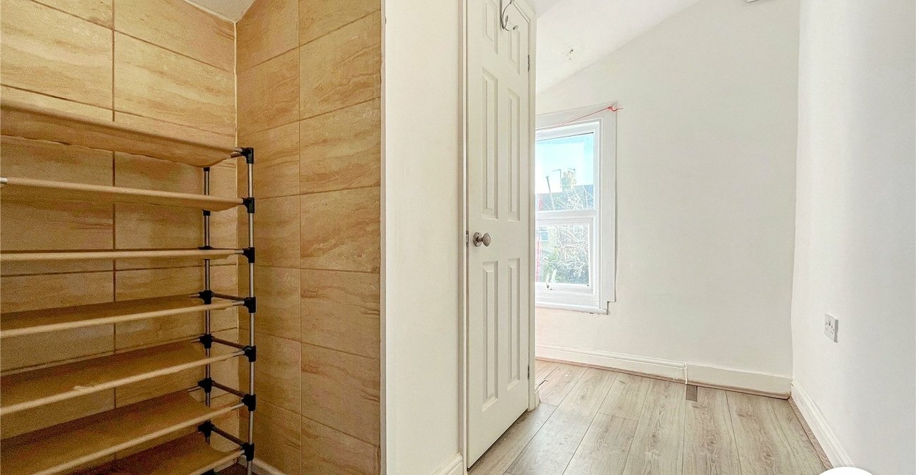 3 bedroom house to rent in Chatham | Robinson Michael & Jackson