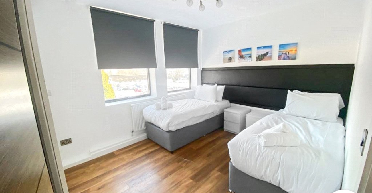 2 bedroom property to rent in Maidstone | Robinson Michael & Jackson