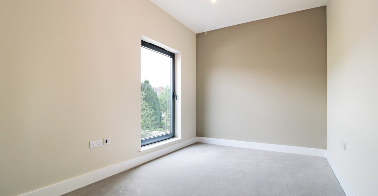 2 bedroom property to rent in Gravesend | Robinson Michael & Jackson