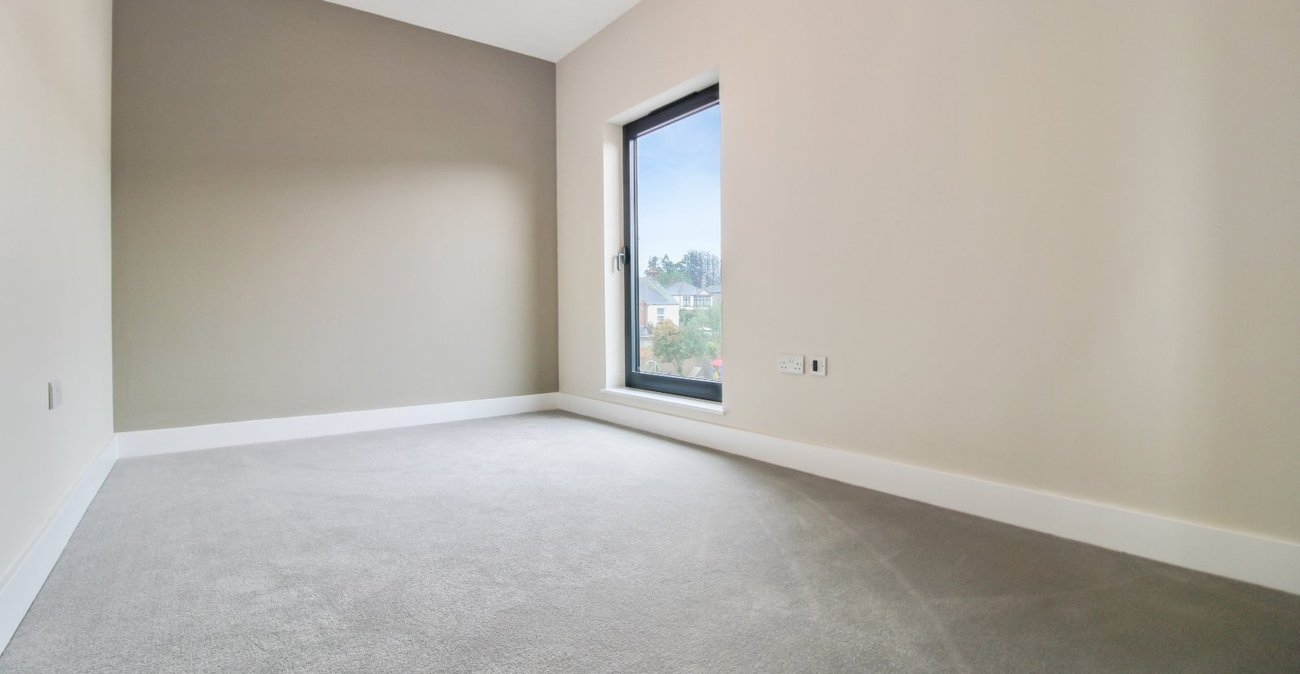 2 bedroom property to rent in Gravesend | Robinson Michael & Jackson