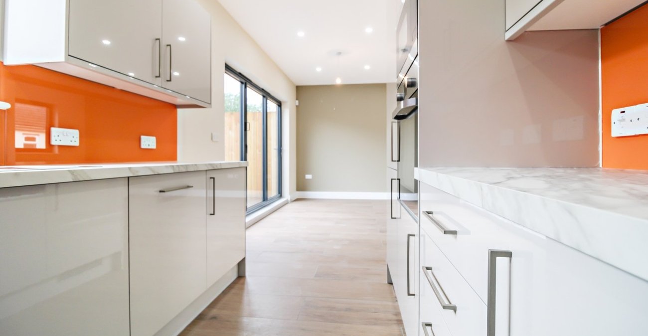 2 bedroom property to rent in Gravesend | Robinson Michael & Jackson