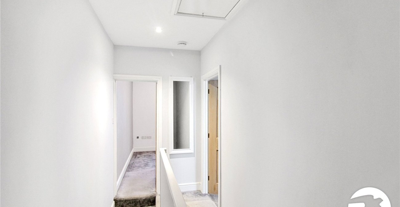 3 bedroom house to rent in Gravesend | Robinson Michael & Jackson