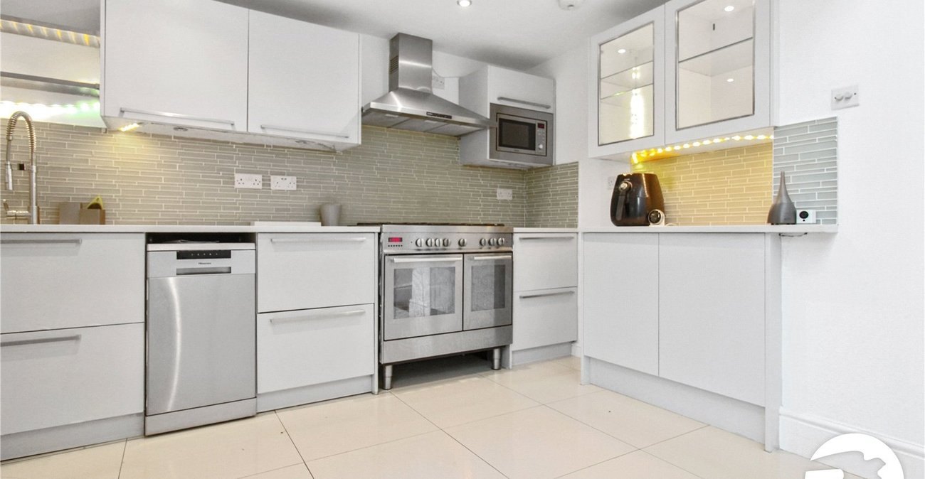 3 bedroom house to rent in Gravesend | Robinson Michael & Jackson