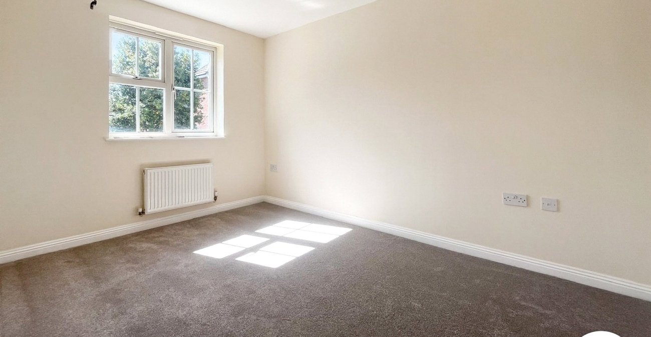 3 bedroom house to rent in Crayford | Robinson Jackson