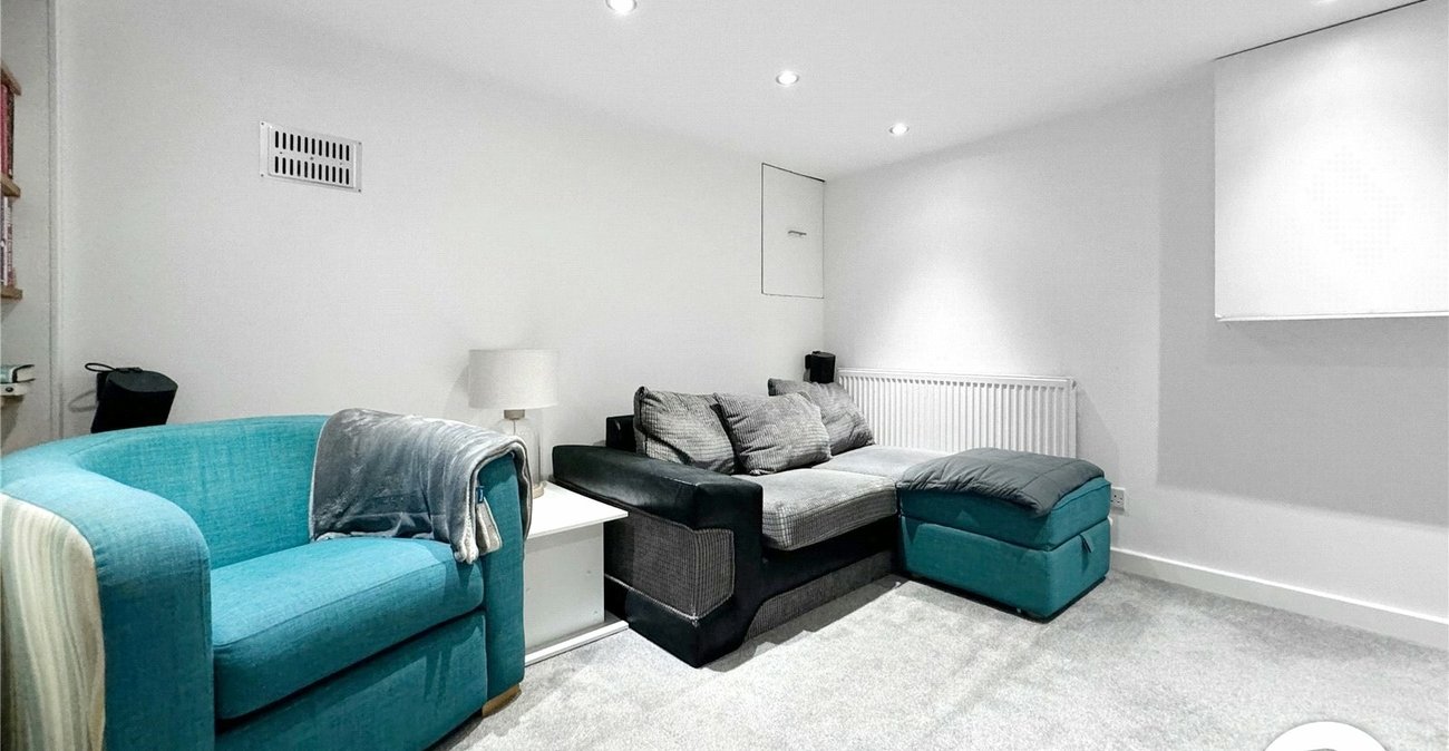 2 bedroom house to rent in Maidstone | Robinson Michael & Jackson