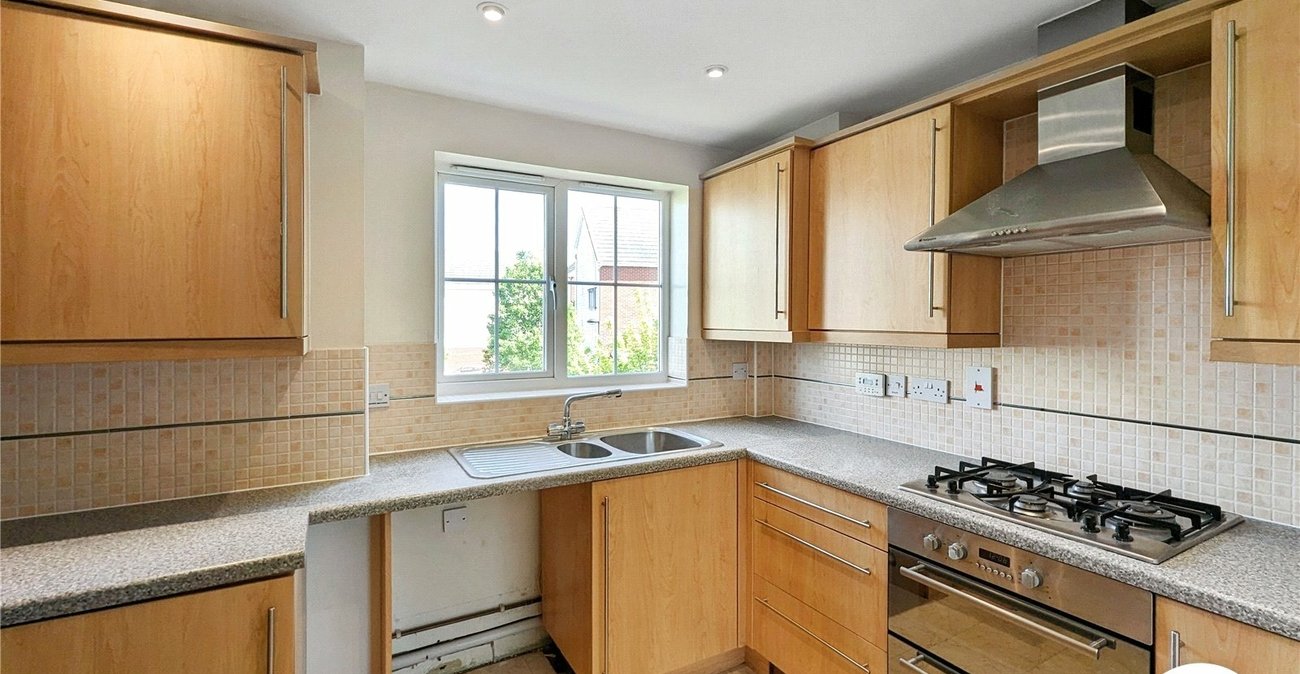 2 bedroom property to rent in Amethyst Drive | Robinson Michael & Jackson