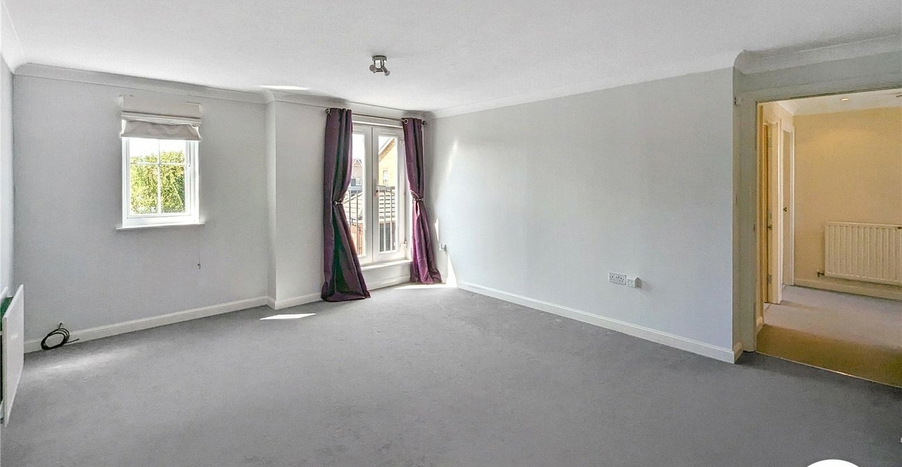 2 bedroom property to rent in Amethyst Drive | Robinson Michael & Jackson