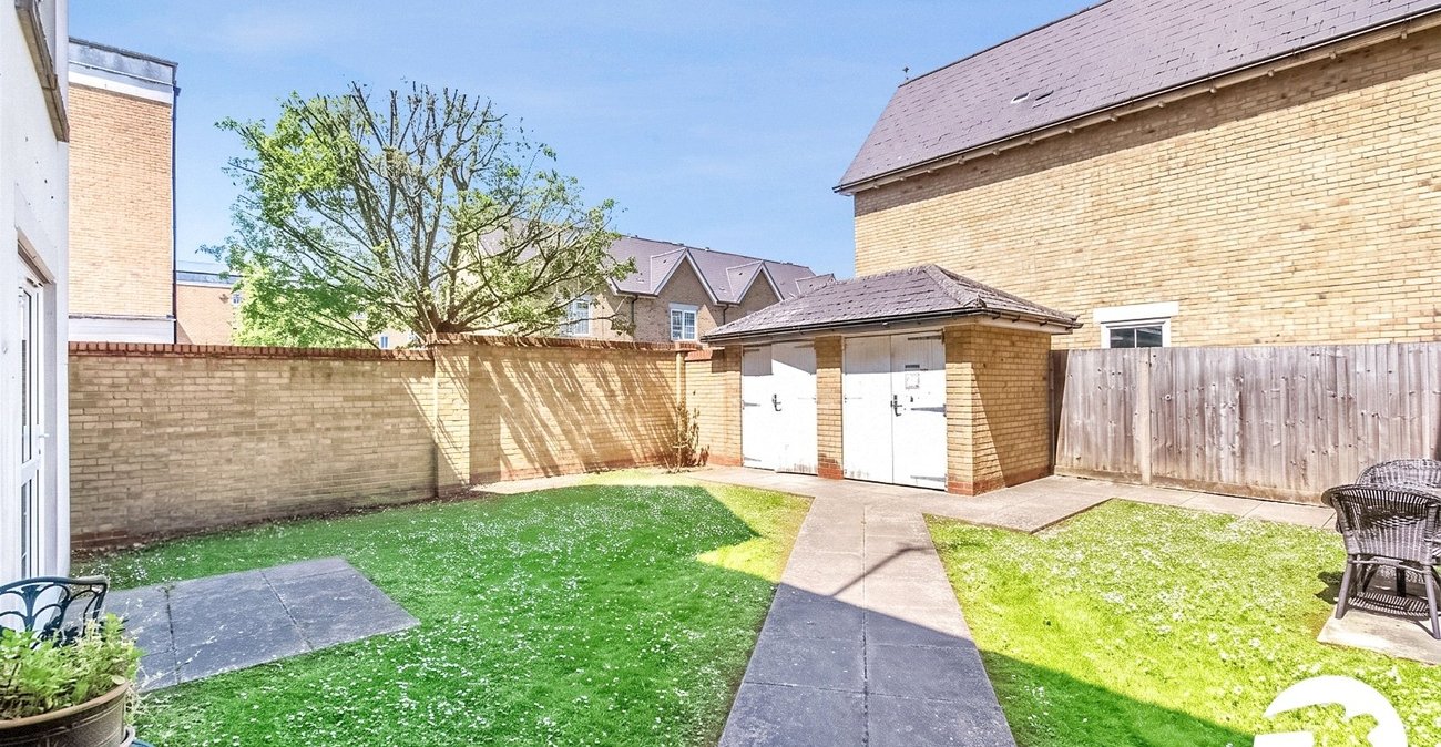 2 bedroom property to rent in Maidstone | Robinson Michael & Jackson