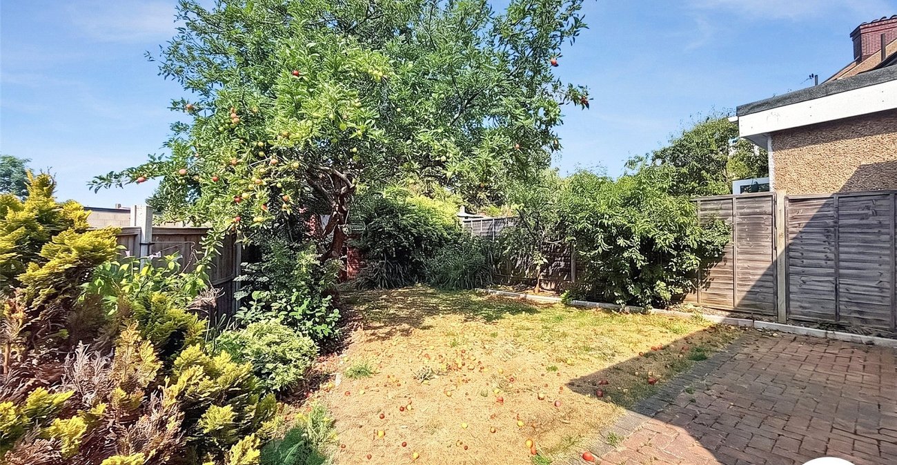 3 bedroom house to rent in London | 
