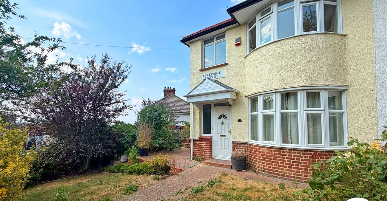 3 bedroom house to rent in London | 