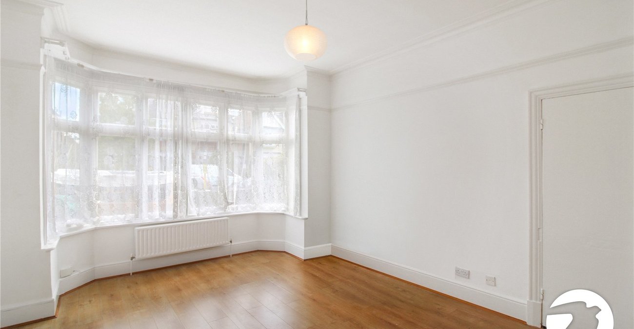 1 bedroom property to rent in London | Robinson Jackson