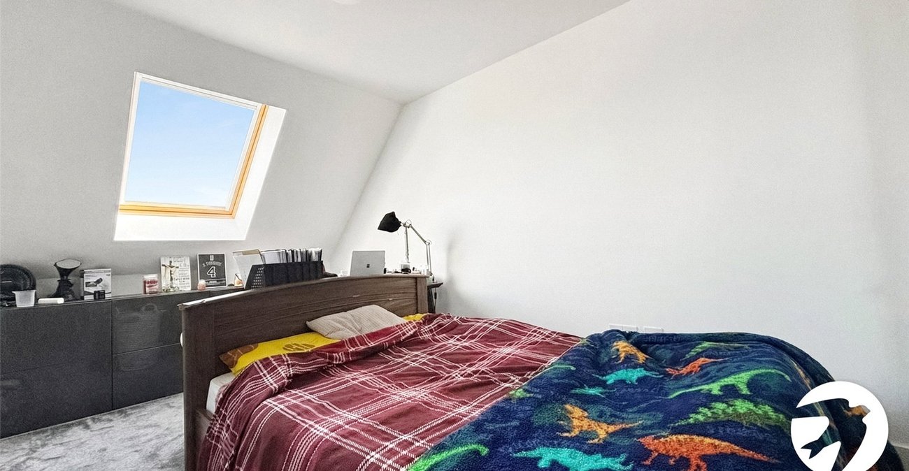 4 bedroom house to rent in Orpington | Robinson Jackson