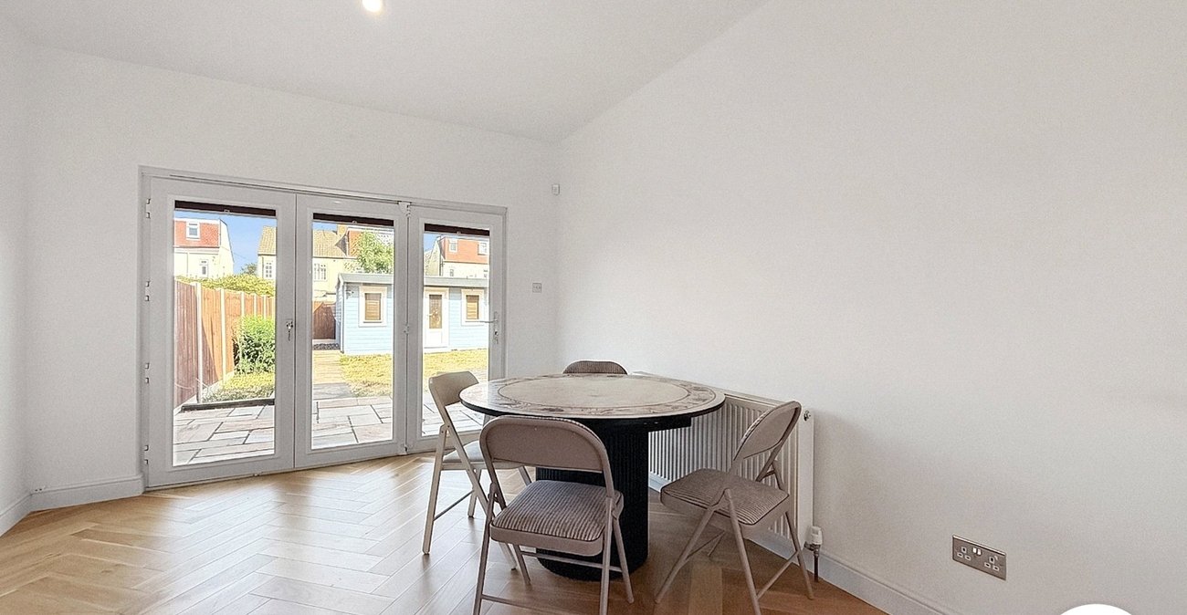 3 bedroom house to rent in Welling | 