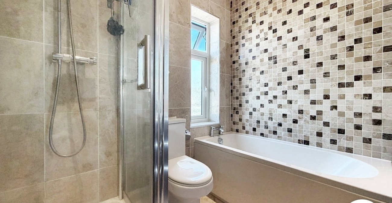 3 bedroom house to rent in Welling | 