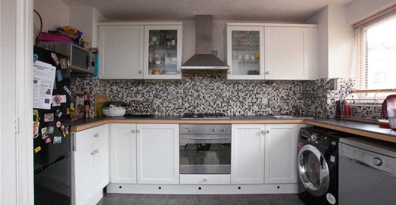 2 bedroom property to rent in Deptford | Robinson Jackson