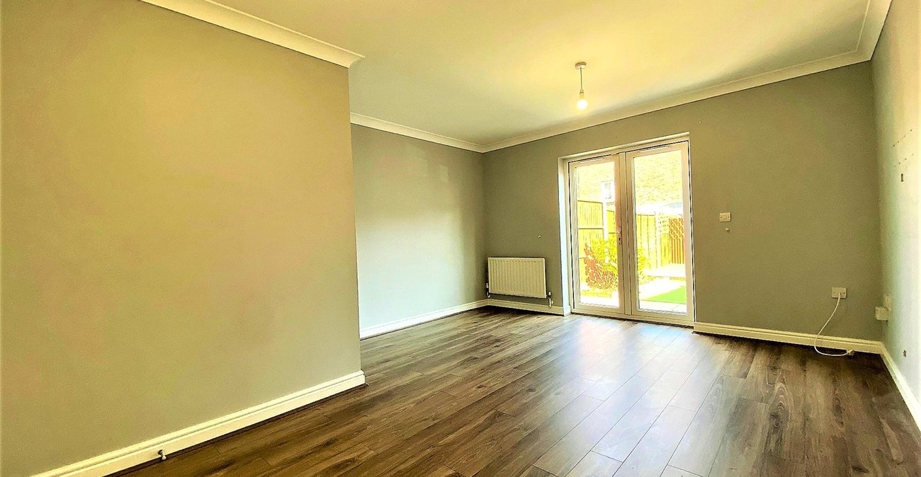 2 bedroom house to rent in Dartford | Robinson Jackson