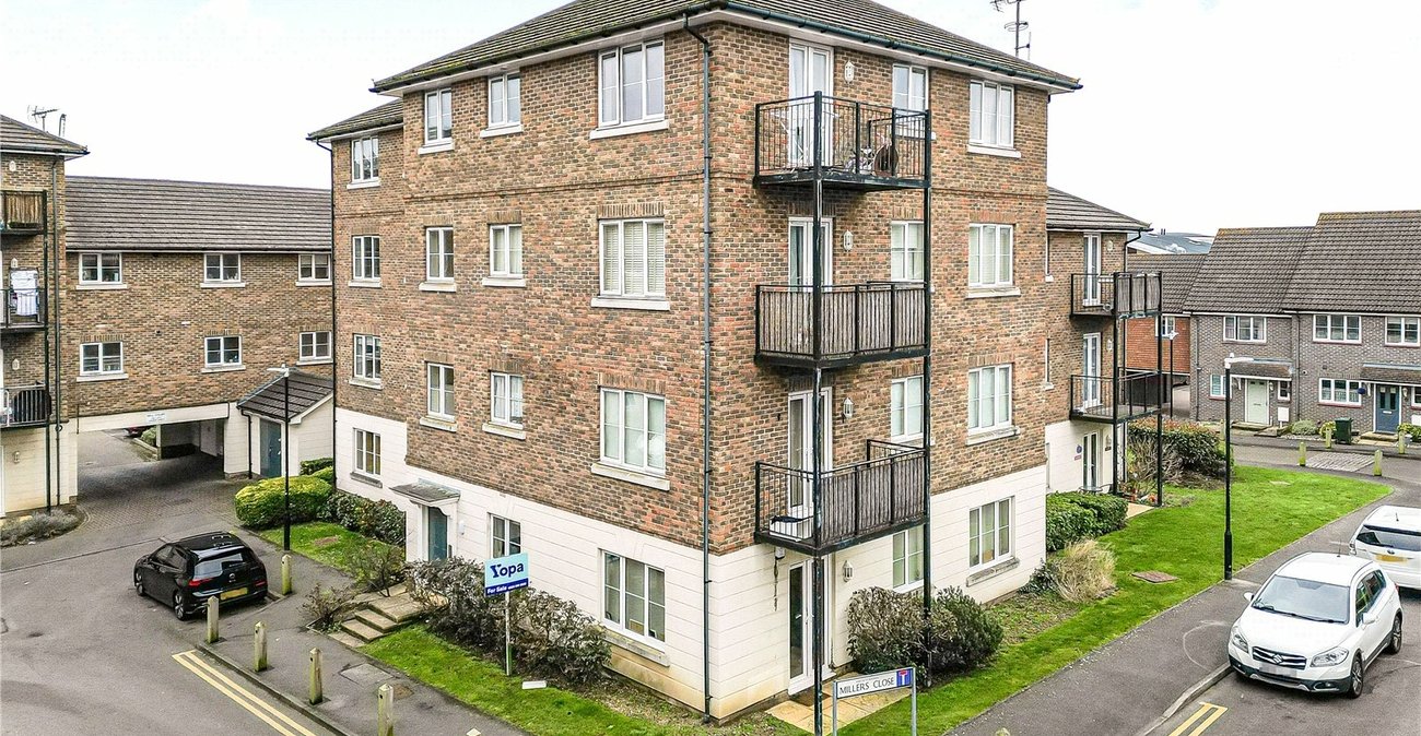 2 bedroom property to rent in Dartford | Robinson Jackson