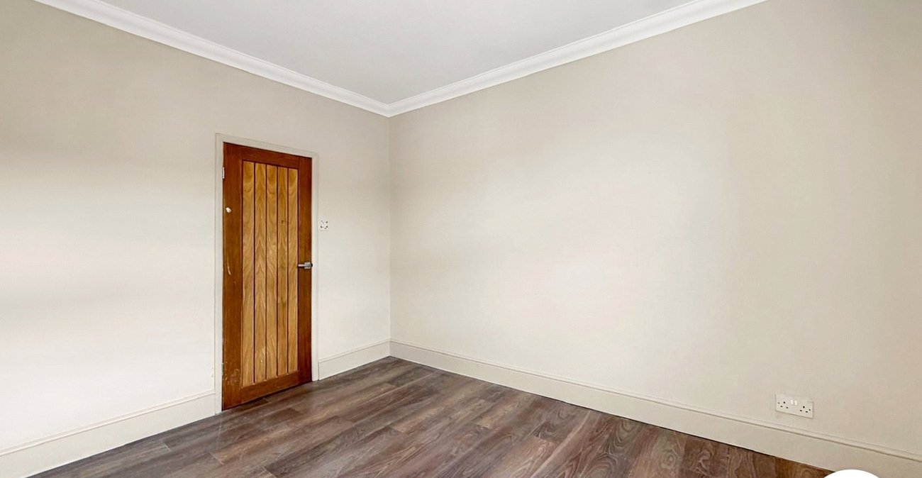 3 bedroom house to rent in London | 