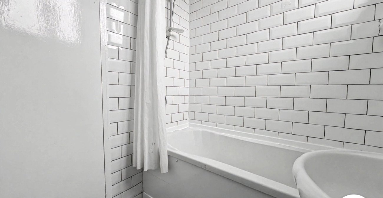 2 bedroom property to rent in Gillingham | Robinson Michael & Jackson