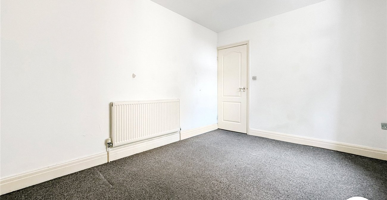 3 bedroom property to rent in Gillingham | Robinson Michael & Jackson