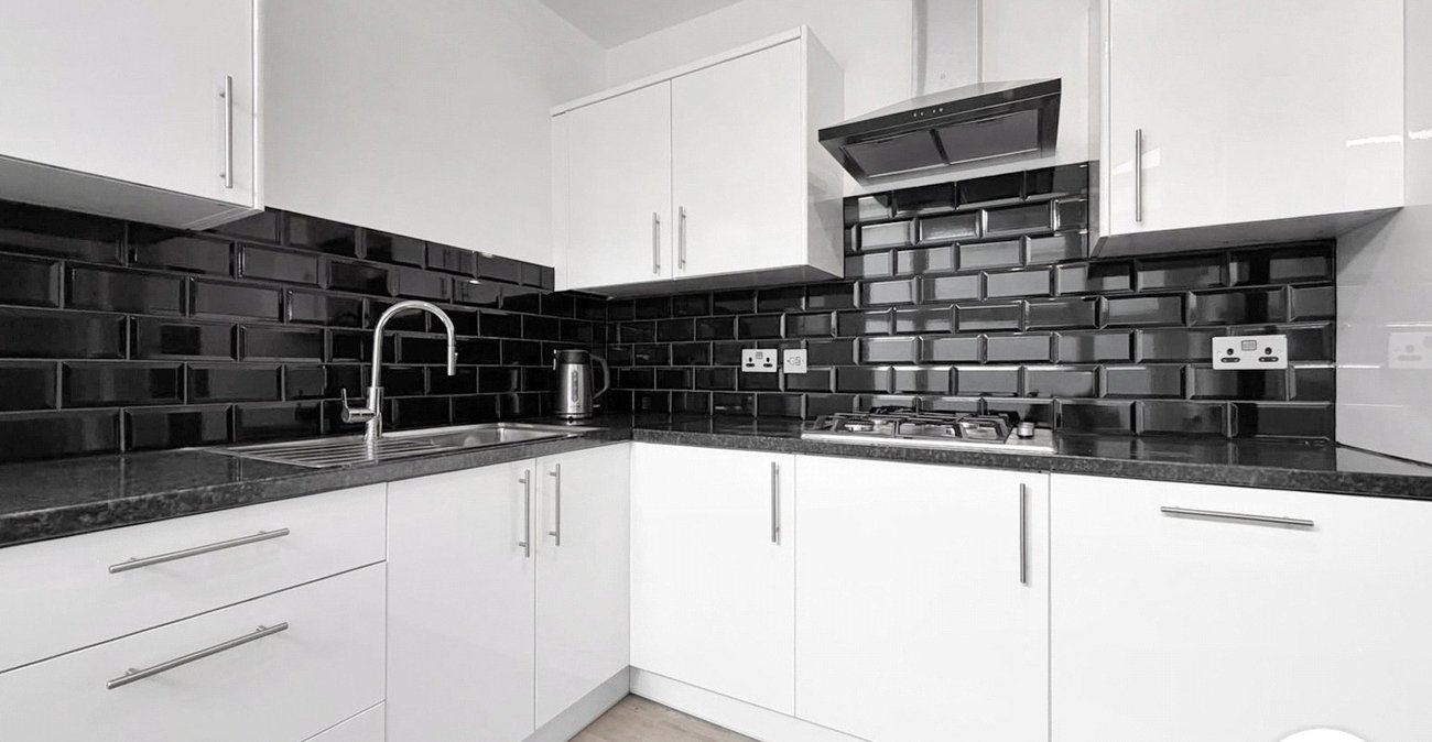 3 bedroom house to rent in London | 