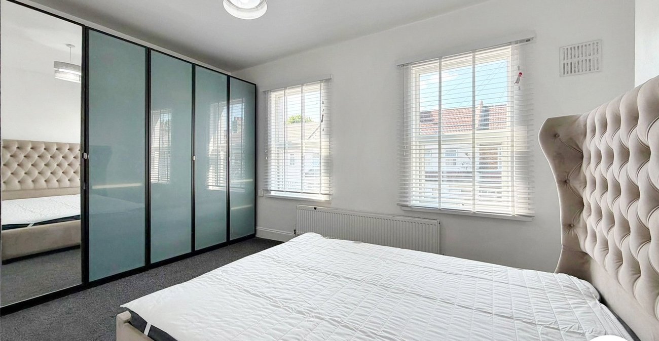 3 bedroom house to rent in London | 