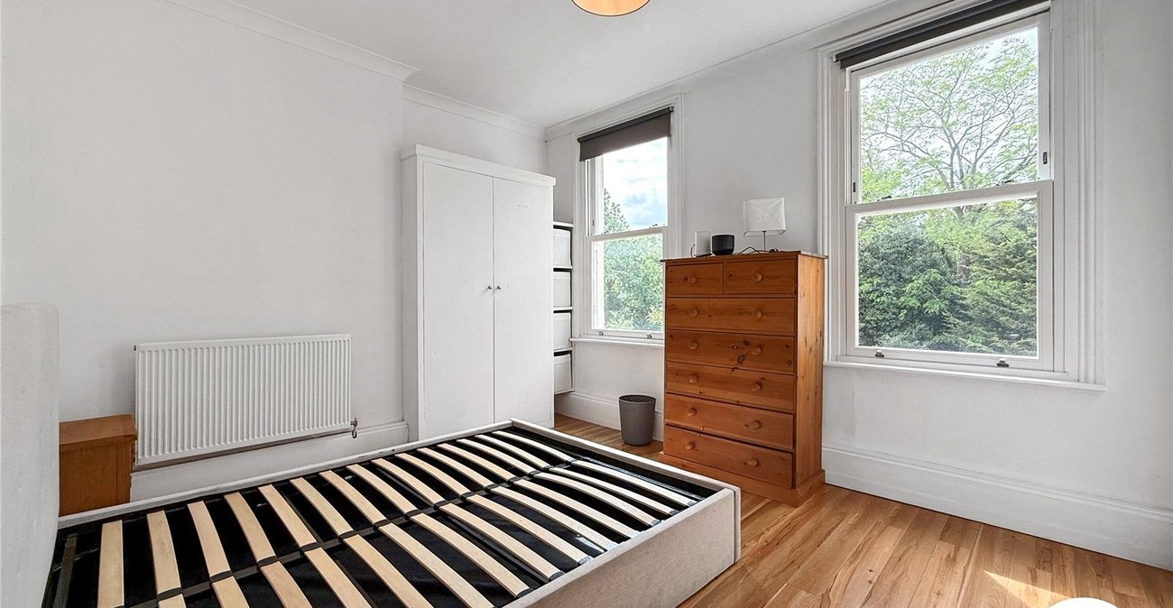 2 bedroom property to rent in Catford | Robinson Jackson