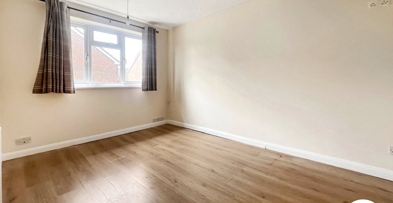 4 bedroom house to rent in Erith | Robinson Jackson
