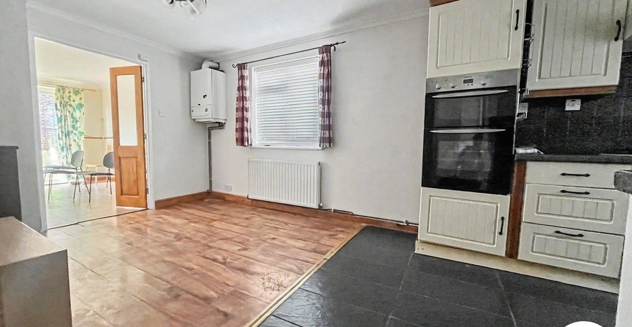 4 bedroom house to rent in Erith | Robinson Jackson