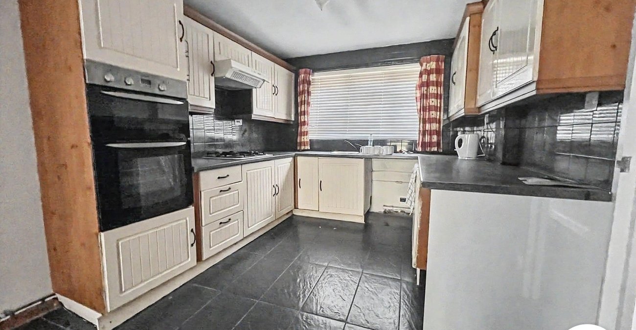 4 bedroom house to rent in Erith | Robinson Jackson
