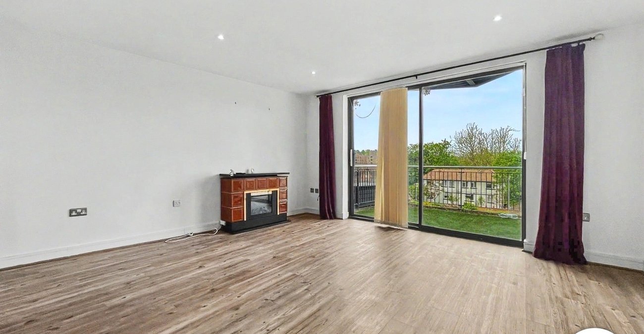 2 bedroom property to rent in Chatham | Robinson Michael & Jackson