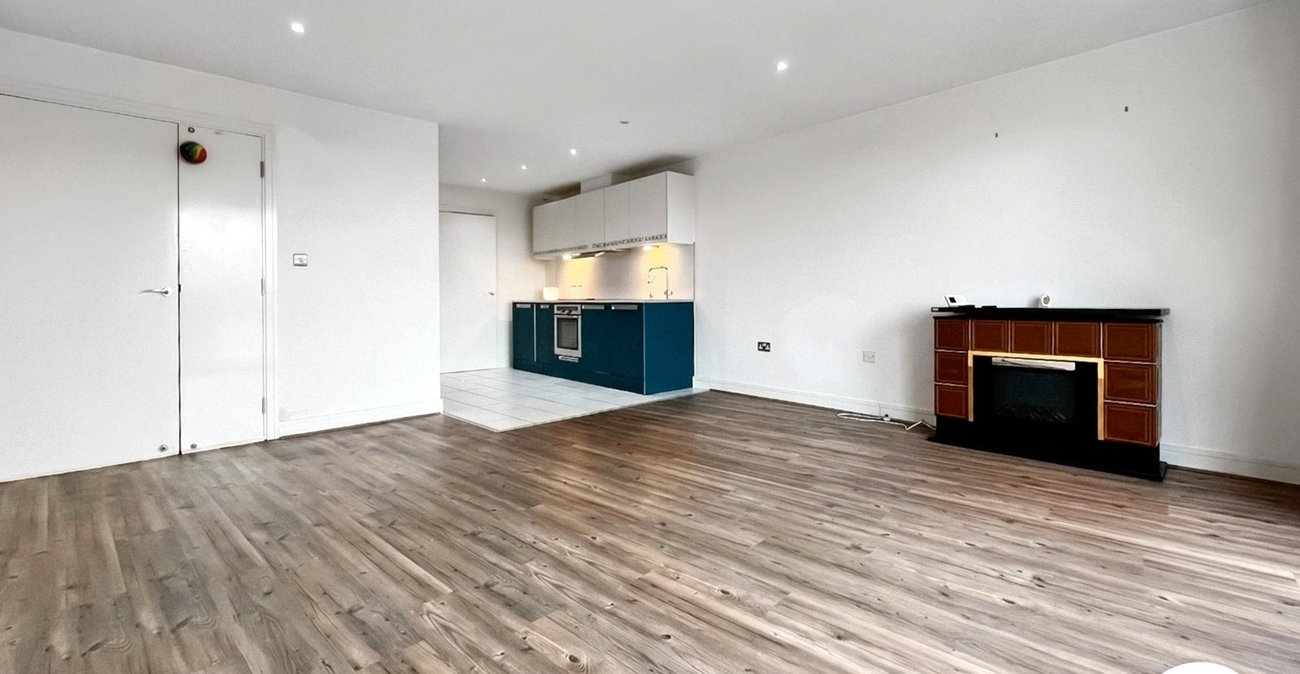 2 bedroom property to rent in Chatham | Robinson Michael & Jackson