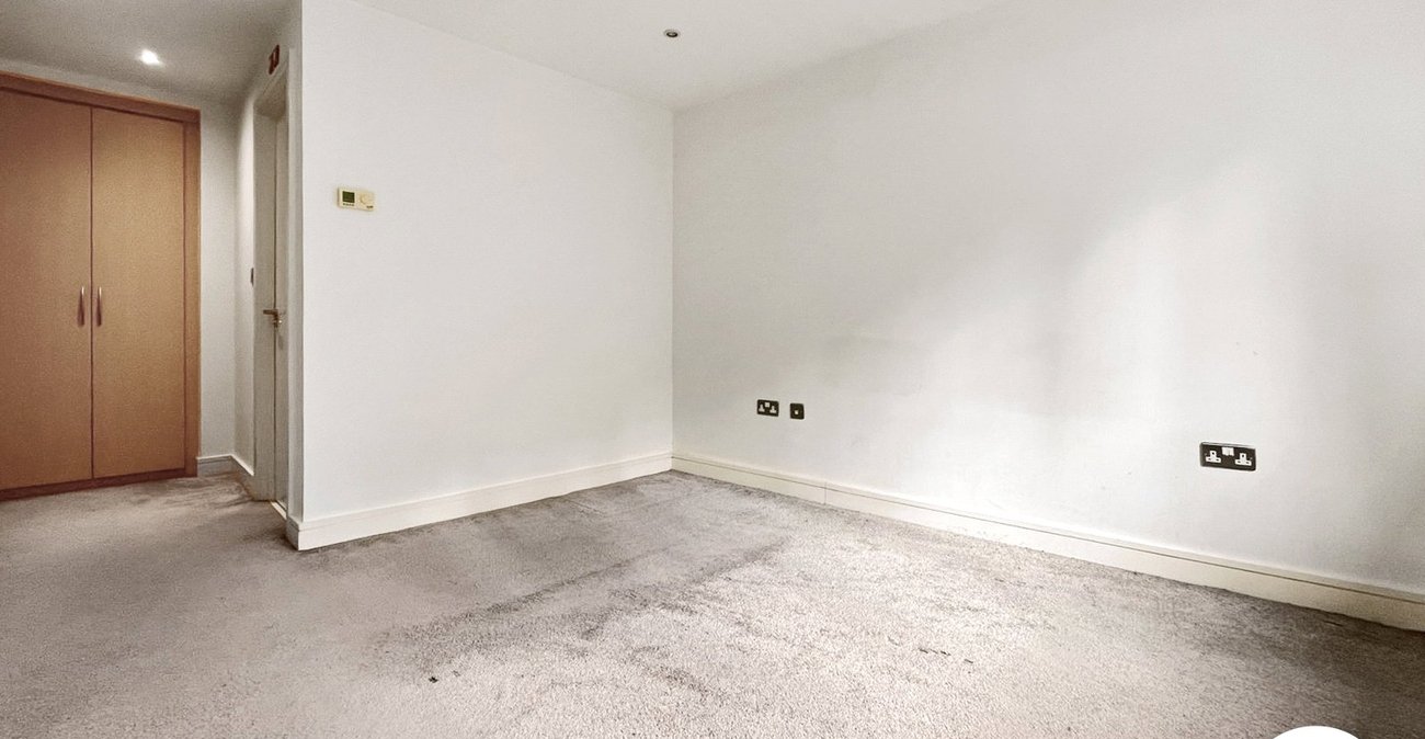 2 bedroom property to rent in Chatham | Robinson Michael & Jackson