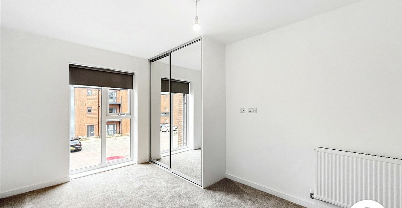 2 bedroom property to rent in Kings Hill | Robinson Michael & Jackson