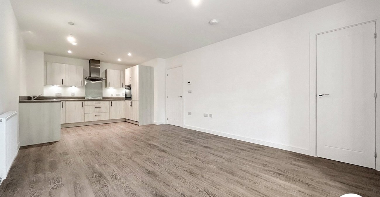 2 bedroom property to rent in Kings Hill | Robinson Michael & Jackson